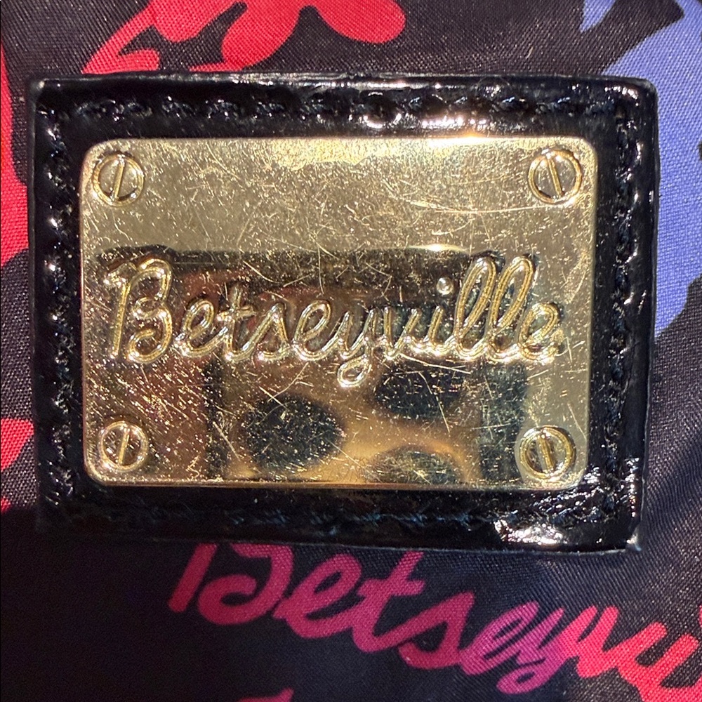 Betsyville Floral Paisley Shoulder Bag - Black and Pink - Picture 2 of 13